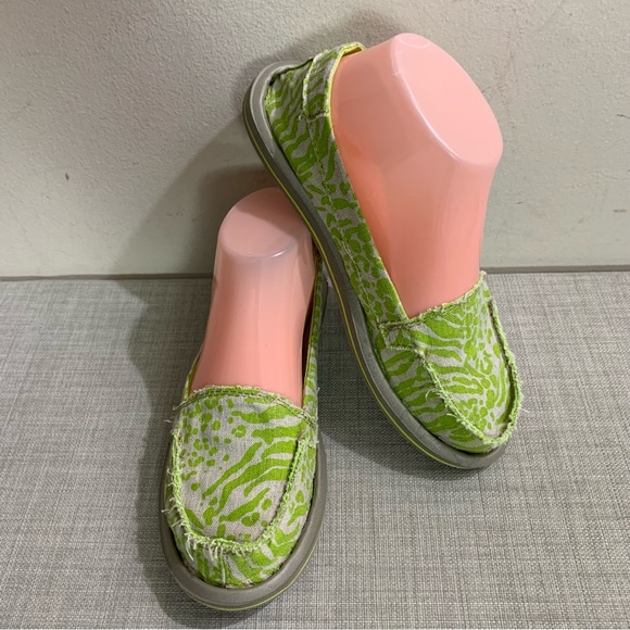 Sanuk Shoes New Womens Sanuk Lime Green Gray Canvas Slip On Beach
